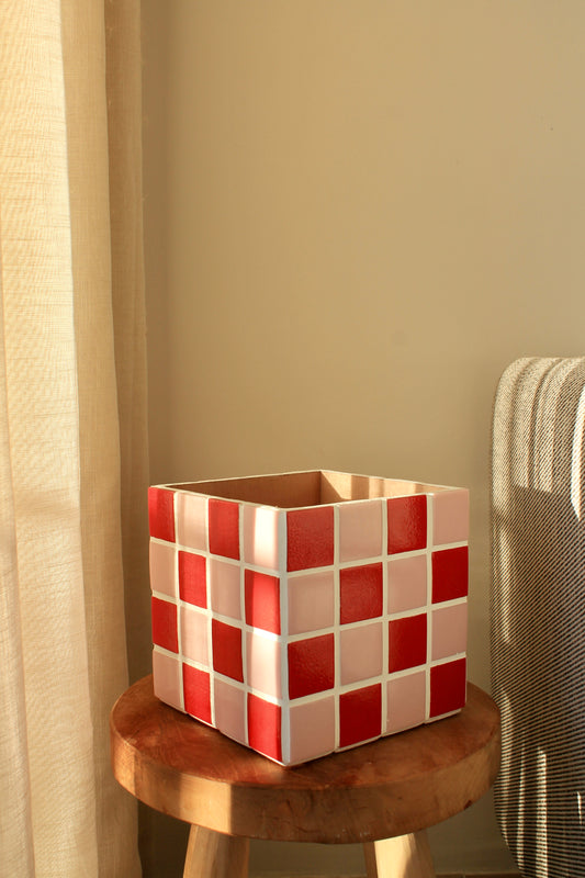 Grande boite/cache pot en mosaïque Rose et Rouge