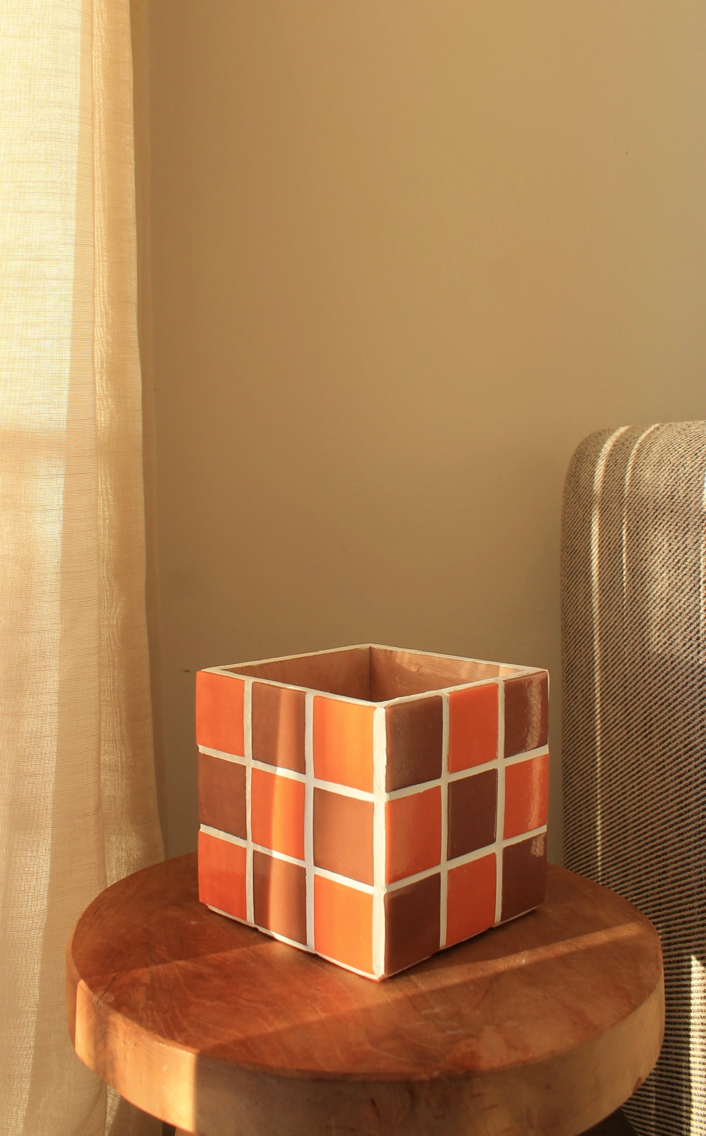 Petite boite/cache pot en mosaïque Orange et Caramel