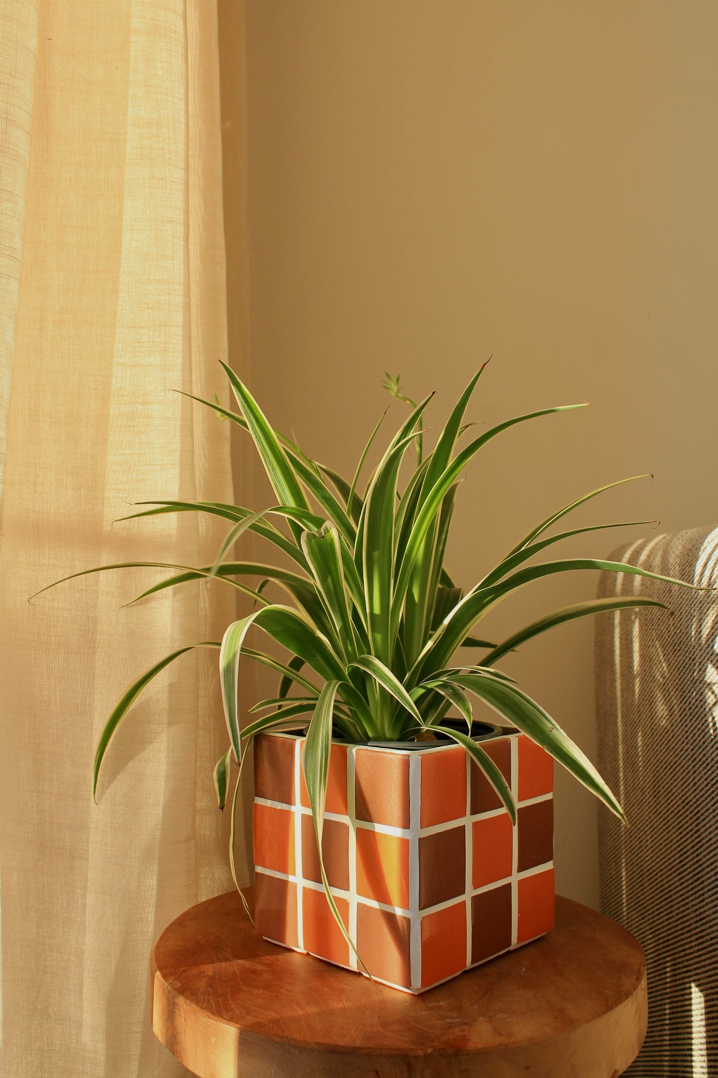 Petite boite/cache pot en mosaïque Orange et Caramel