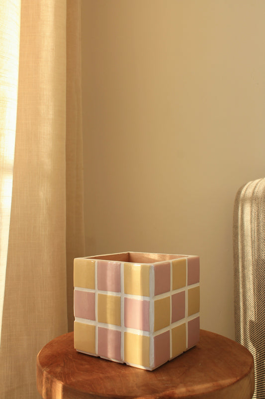 Petite boite/cache pot en mosaïque Rose et Sable