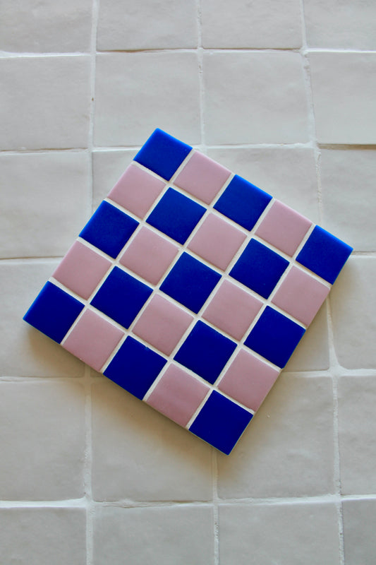 Grand dessous de plat en mosaïque - Bleu Klein et Rose clair